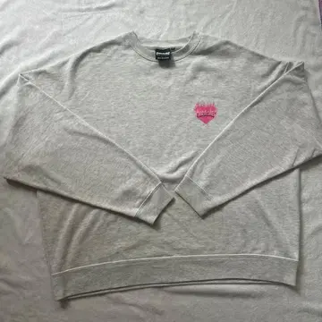 THRASHER 맨투맨 하트 로고 그레이