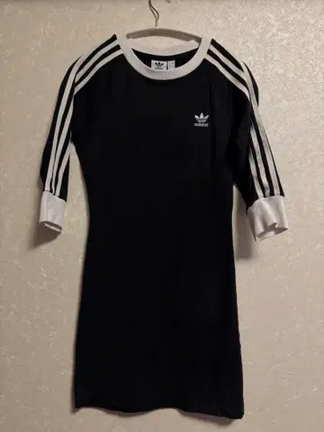 adidas Originals 7부 소매 미니 원피스 블랙