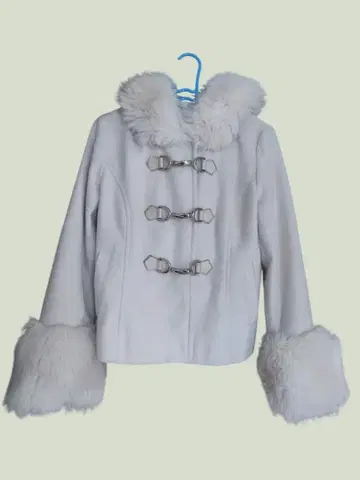 CECIL McBEE 화이트 퍼 포함 숏 더플 코트 M