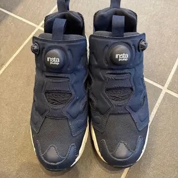 Reebok InstaPump Fury 네이비