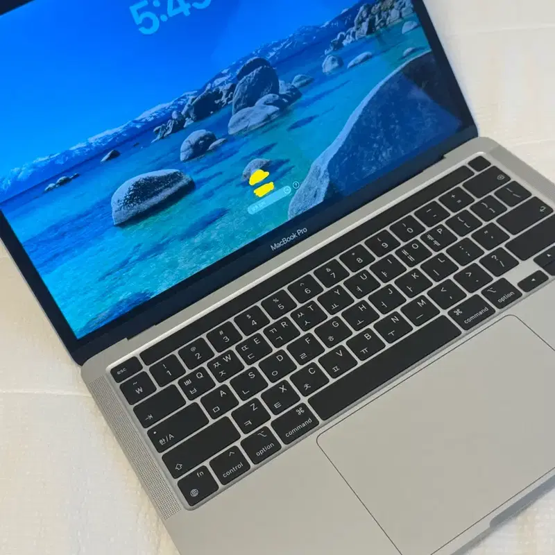 애플 맥북프로 M2 13 256GB + 매직마우스