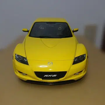 오토아트 Mazda RX-8 1/18