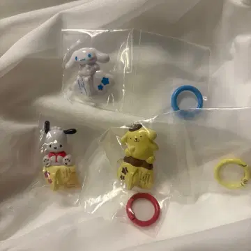 산리오 키링 행거 시나몬 포차코 폼폼푸딩