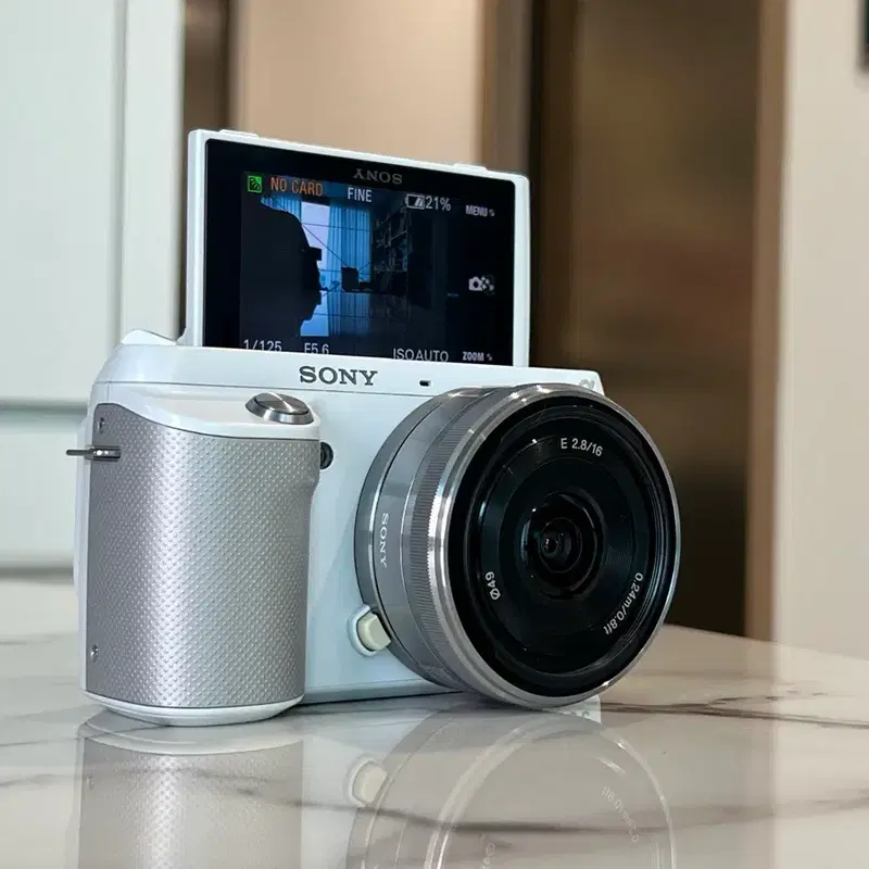 소니 NEX-F3 + 16mm f2.8 판매