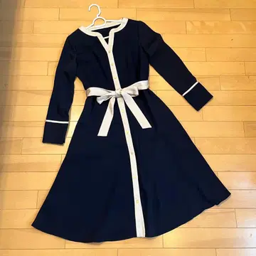 [ TONAL ] 연예인 다수 착용 네이비 원피스