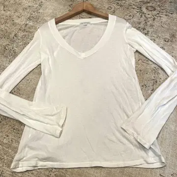 새상품급 JAMESPERSE 제임스 퍼스 V넥 긴팔T셔츠