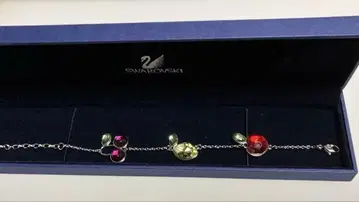 SWAROVSKI 스와로브스키 팔찌 후르츠 모티브