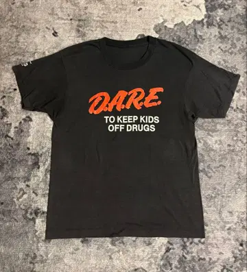 90s DARE Screen Stars 싱글 스티치 블랙 페이드