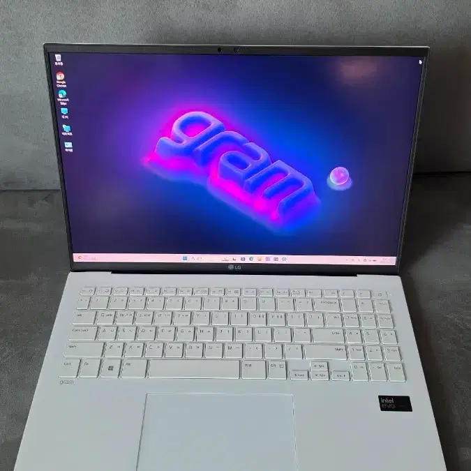 LG 그램 16인치 Ultra5 노트북 S급 판매합니다.