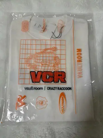 VAULTROOM CRAZY RACCOON VCR 티셔츠 화이트 L