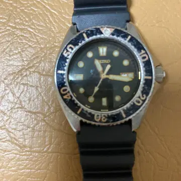새상품급! SEIKO 다이버 워치 쿼츠 본체