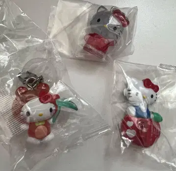 산리오 케로케로 파티 키링 크리스탈 키티 3종 세트