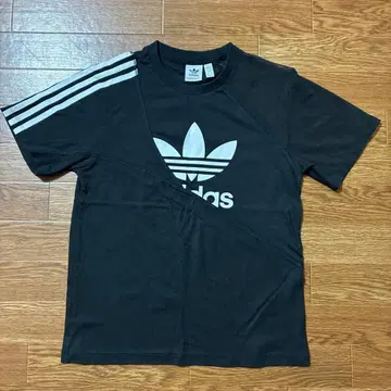 새상품급 adidas Originals 시어 T셔츠 트레포일