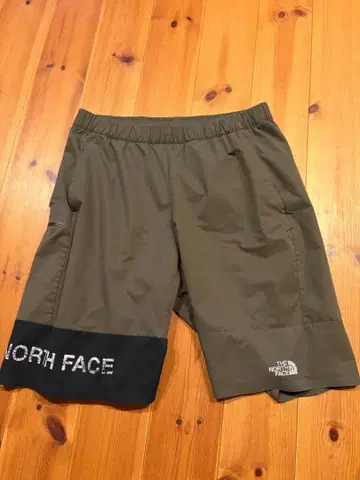 THE NORTH FACE 숏팬츠 카키 L 사이즈 단종