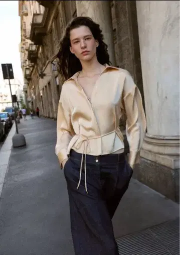 ZARA 긴팔 셔츠 베이지 XS