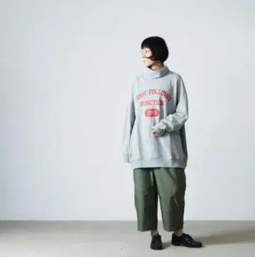 [ 새상품급 ] F/CE. 루즈핏 맨투맨