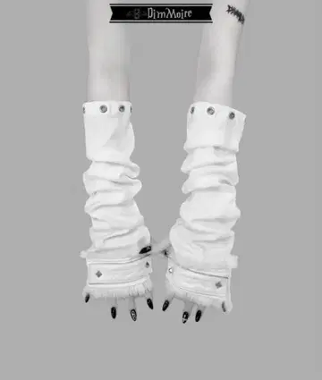 DimMoire 디모아르 각인 암커버 화이트