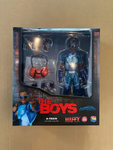 MAFEX No.252 A-TRAIN THE BOYS o
