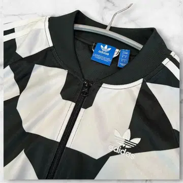 [인기] adidas 트랙 자켓 그래픽 패턴 블랙 x 화이트