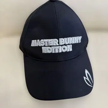 MASTER BUNNY EDITION 캡 블랙