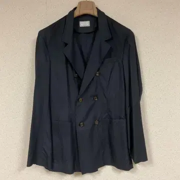 시착 후 보관품 Brunello Cucinelli 버진 울 이탈리아