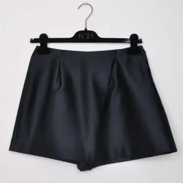 질 샌더 NAVY 새틴 숏팬츠 광택 네이비