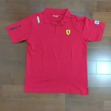 새상품 Ferrari 피케 셔츠 레드 S 사이즈