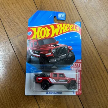 Hot Wheels 20 Jeep Gladiator Red Edition