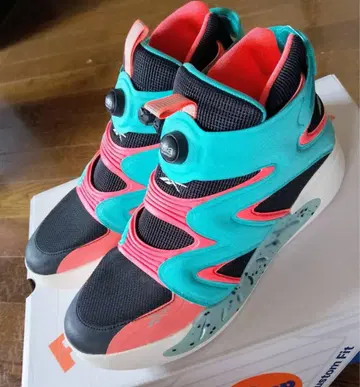 Reebok Instapump Fury Zone 27cm