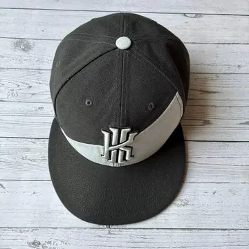 NIKE 카이리 어빙 남성용 야구 모자 블랙 로고 모자