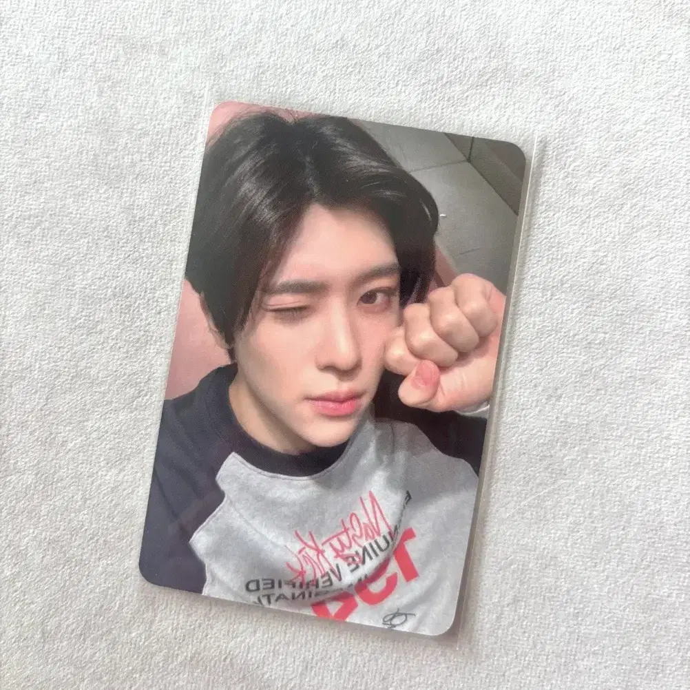Ateez Choi San Signed Polaroid | Bunjang Global