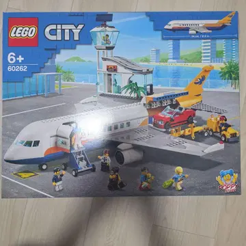 LEGO City Passenger Airplane 60262