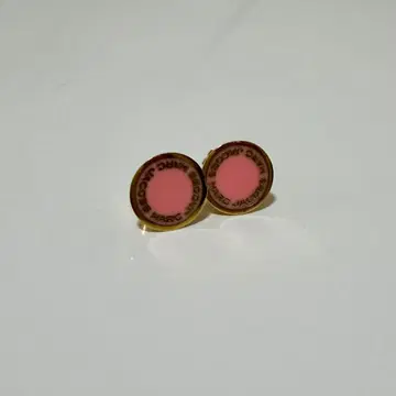 MARC JACOBS 로고 서클 귀걸이