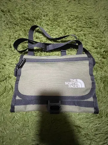 THE NORTH FACE 숄더백 카키