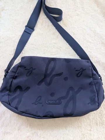 agnes b voyage 숄더백 나일론 새상품급 사선 가케