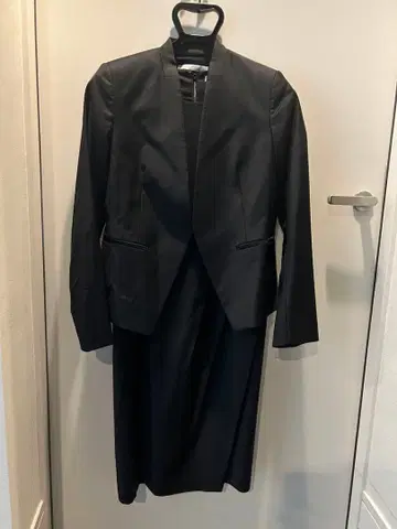 [새상품급] Theory luxe 블랙 자켓 원피스 셋업