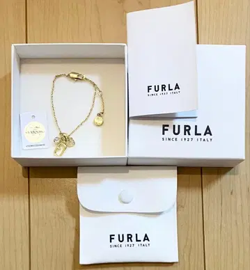FURLA 골드 스와로브스키 팔찌