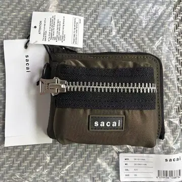 sacai 포켓 프라그먼트 케이스 파우치 지갑