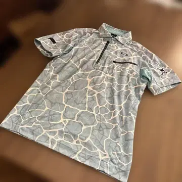 Oakley 오클리 골프 셔츠 반팔 하프 지퍼 올 패턴