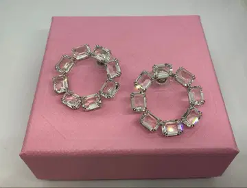 Swarovski 크리스탈 millenia 옥타곤 귀걸이