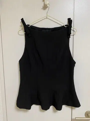 [ 새상품 ] ZARA 페플럼 리본 블라우스 M 블랙