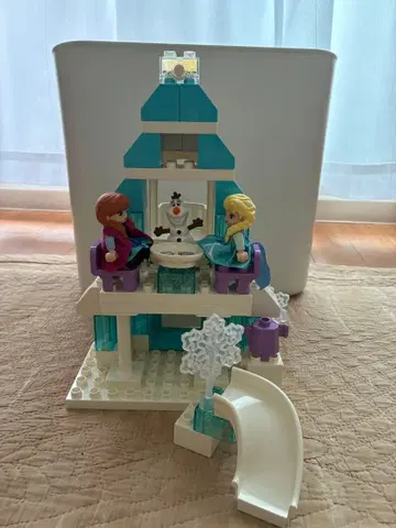 LEGO DUPLO 10899 겨울왕국 빛나는! 엘사의 아이스 캐슬