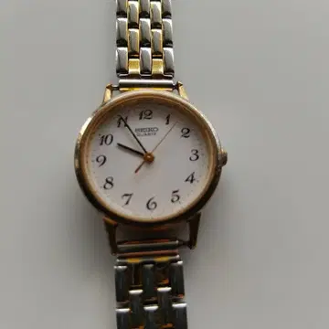 SEIKO QUARTZ 콤비 컬러 여성용 손목시계