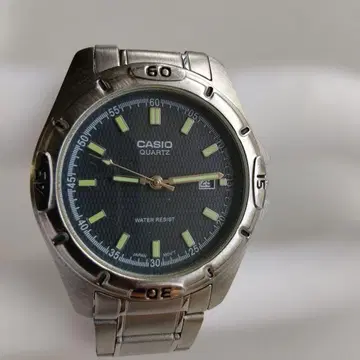 CASIO QUARTZ 손목시계 본체 실버 컬러