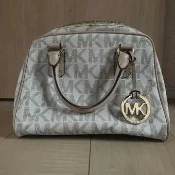 MICHAEL KORS 핸드백 MK 로고 화이트