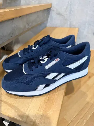 Reebok 스니커즈 네이비