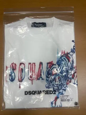 [새상품] DSQUARED2 타이거 로고 T셔츠 화이트 M