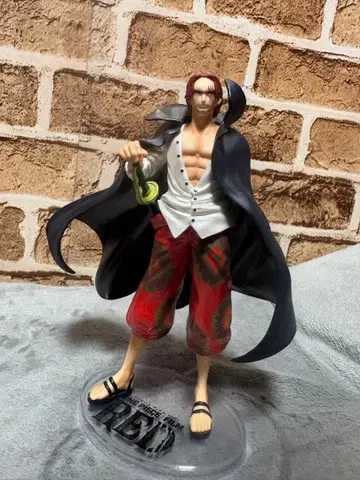 [라스트 원 상] ONE PIECE FILM RED 샹크스 피규어
