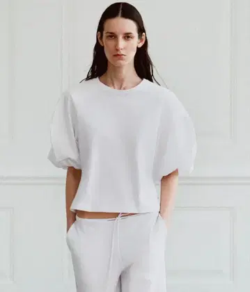 zara 볼륨 슬리브 크루넥 T셔츠 화이트