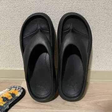 PUMA 샌들 블랙 비치 샌들